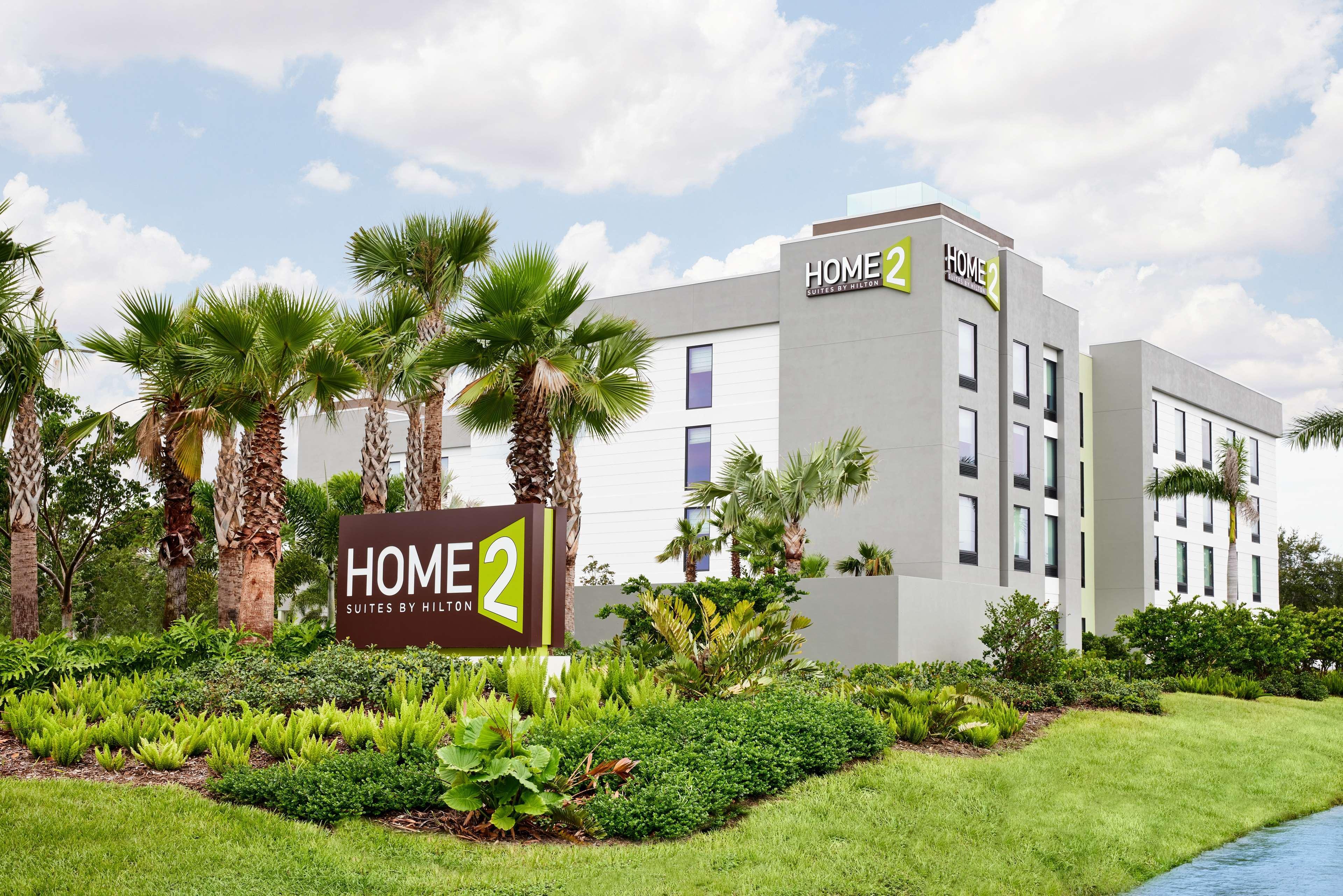 Home2 Suites By Hilton Стюарт Экстерьер фото